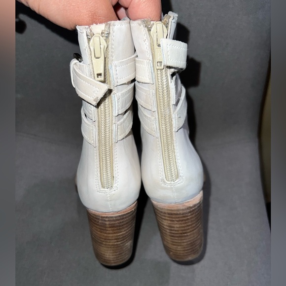 Vintage Foundry Co Lexi Open Toe Leather Bootie Size 8 - Picture 8 of 12